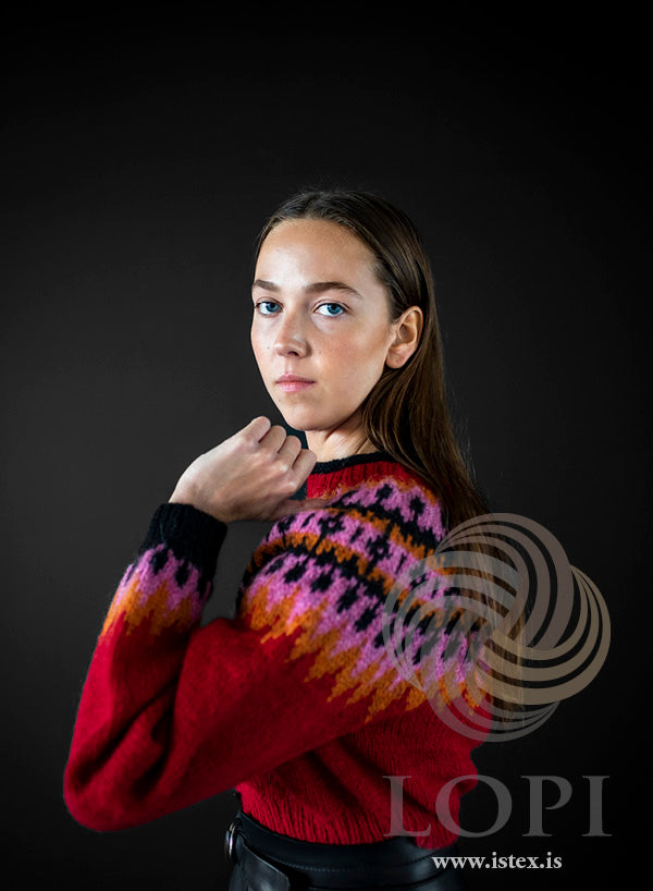 Kastali Cropped – isländsk tröja i kort modell
