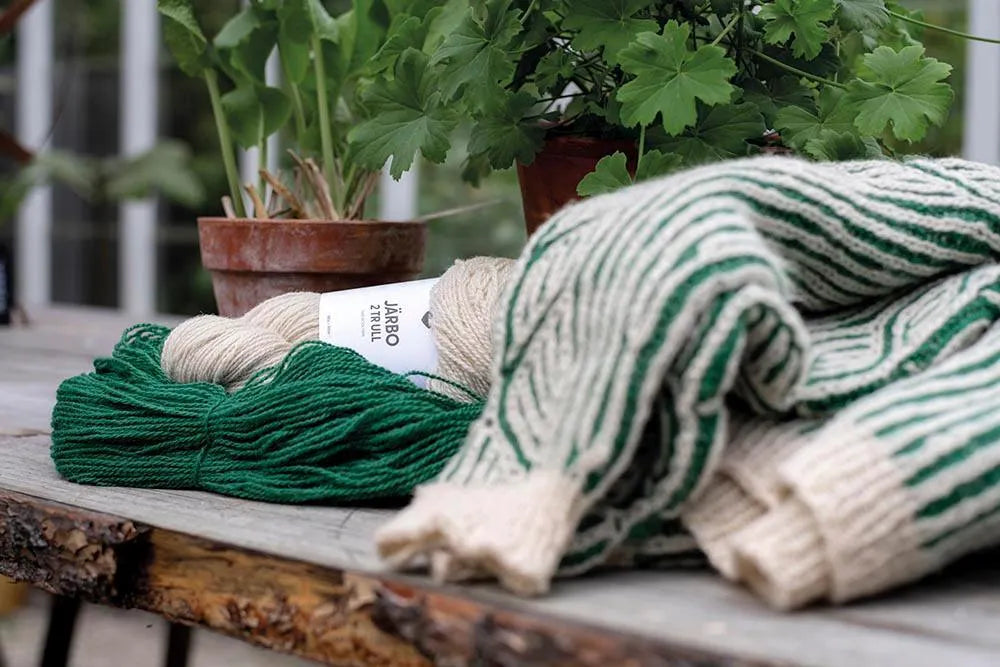 Flora - briochetröja - Fru Olesen Garn
