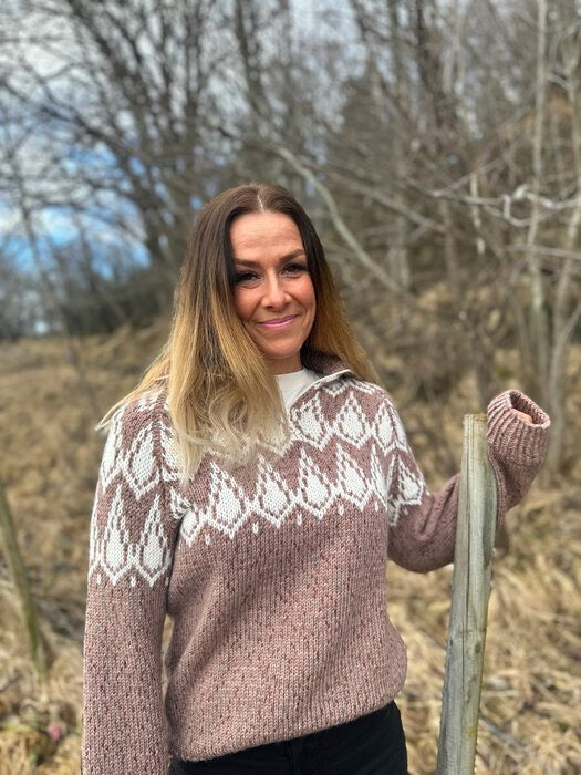 Eventyrlig - unisextröja med dragkedja