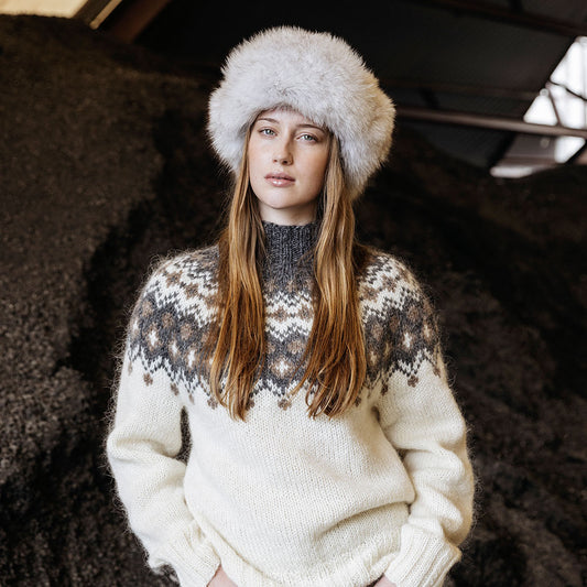 Eyjar - islandströja i Plötulopi