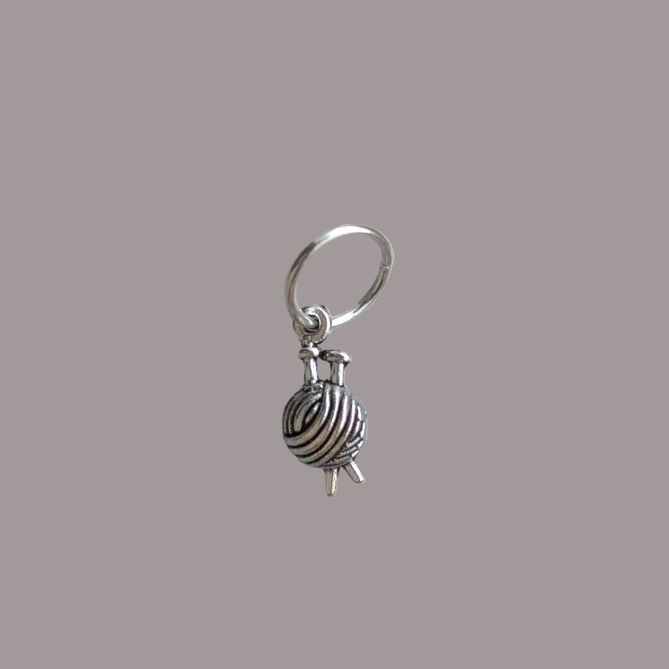 Stitch markers