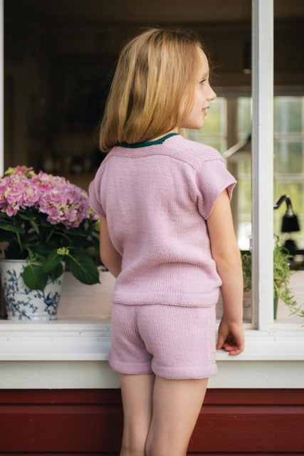 Lillstugan - Knitted children's shorts