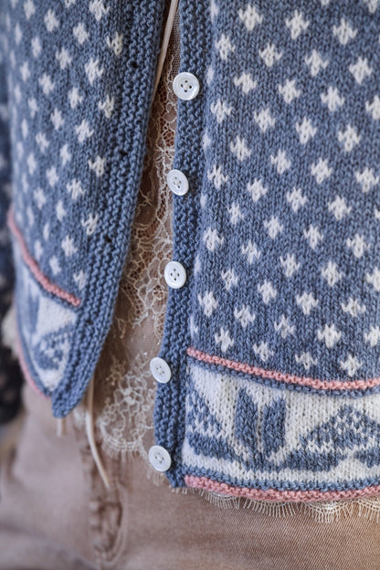 Stjärnro – Colourwork Cardigan Knitting Pattern