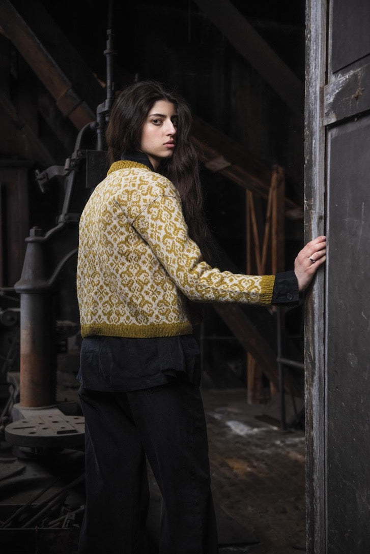 Karlholm - knitted cardigan