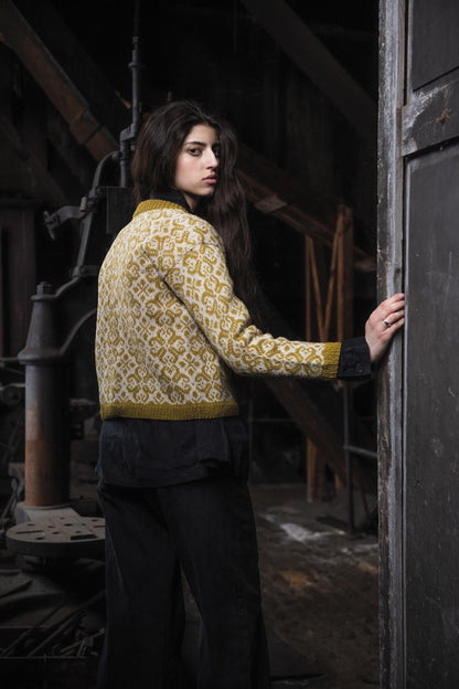 Karlholm - knitted cardigan