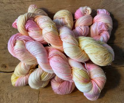 MOOIKE Summer Edition