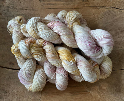 MOOIKE Summer Edition