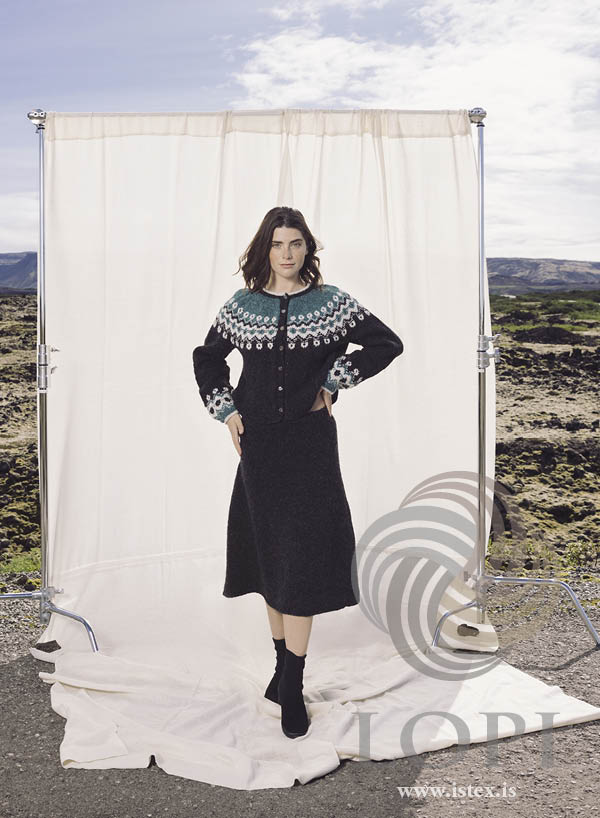 Stitches - cardigan in Lettlopi