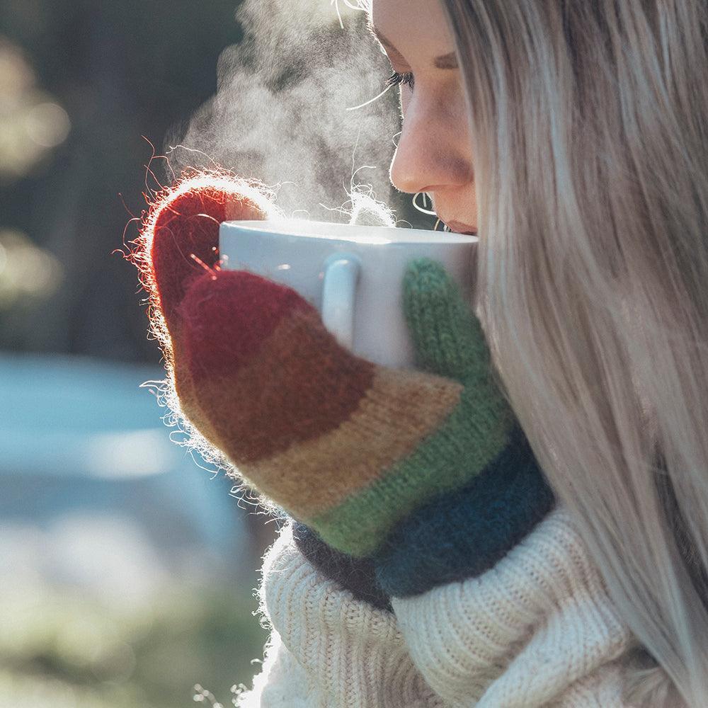 Tovade randiga vantar - Järbo - Fru Olesen Garn